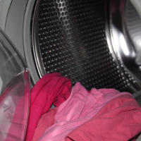 pralka automatyczna, bben pralki, ubranie
